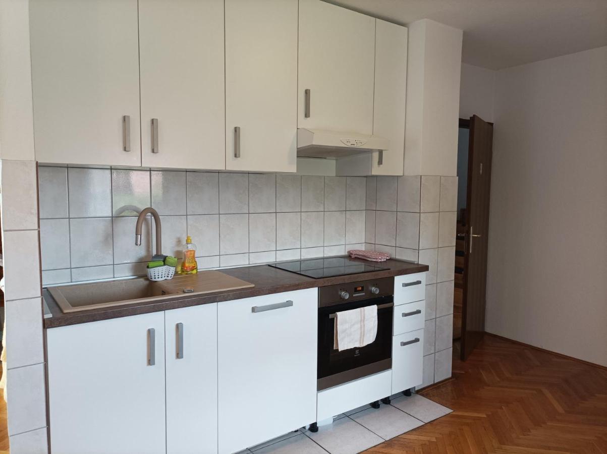 Apartman Gospić Exterior foto