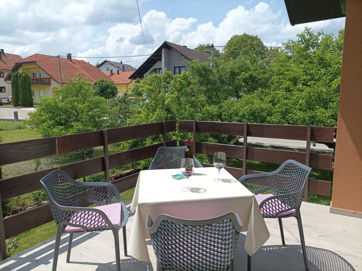 Apartman Gospić Exterior foto