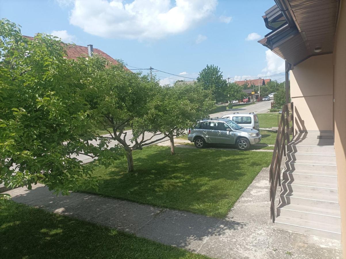Apartman Gospić Exterior foto